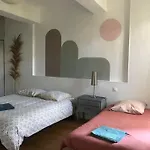 בית נופש 15 Personnes נרבון